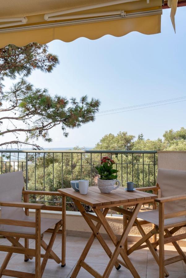 Alexandros Maisonettes & Apartments Неа Мудания Екстериор снимка