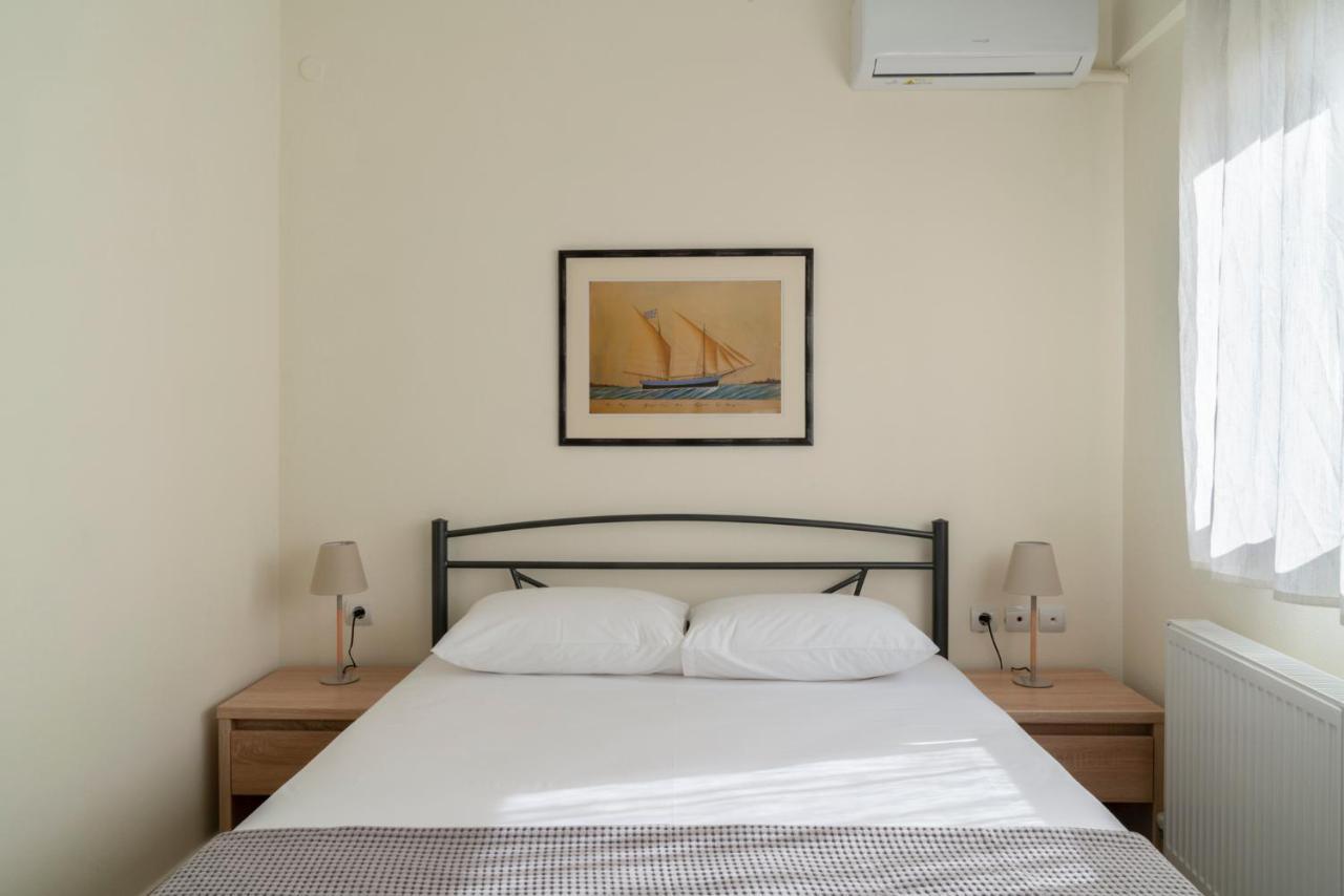 Alexandros Maisonettes & Apartments Неа Мудания Екстериор снимка