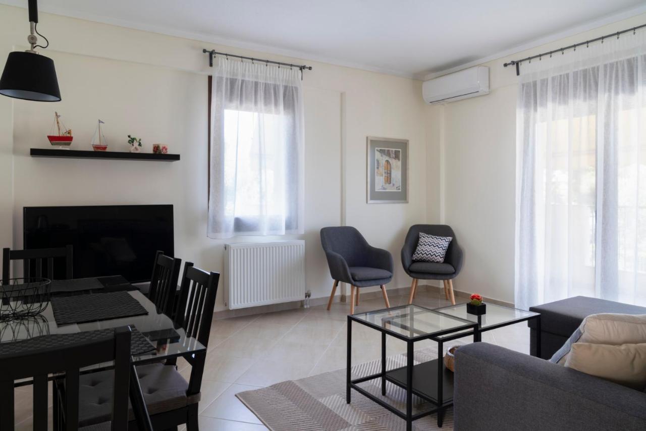 Alexandros Maisonettes & Apartments Неа Мудания Екстериор снимка